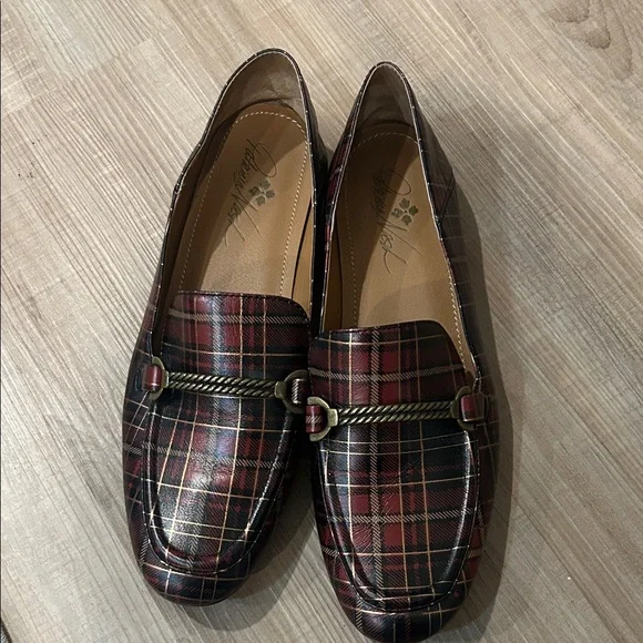 Patricia Nash Red Plaid Loafers - Picture 1 of 6